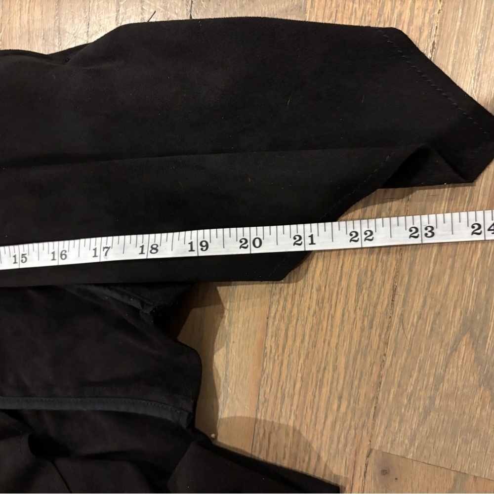 Kut from the Kloth Black Cardigan. XS - Picture 8 of 8